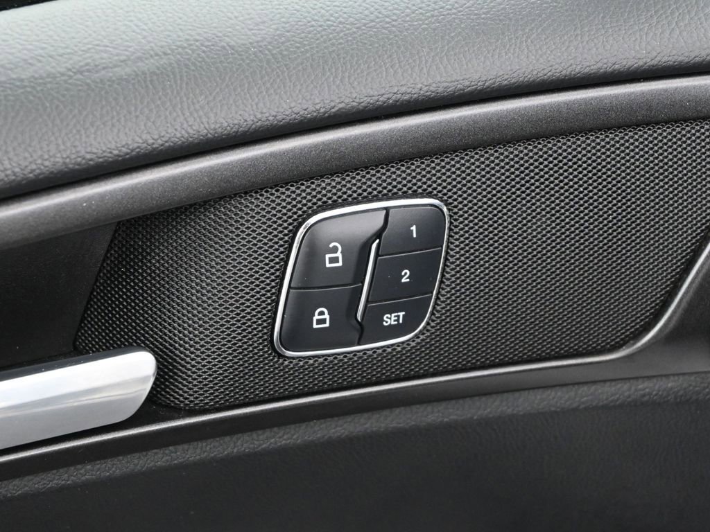 Used 2017 Ford Fusion Sport w/ Equipment Group 401A image 10