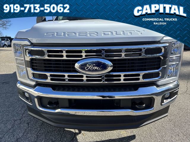 New 2025 Ford F350 XL w/ XL Chrome Package image 10