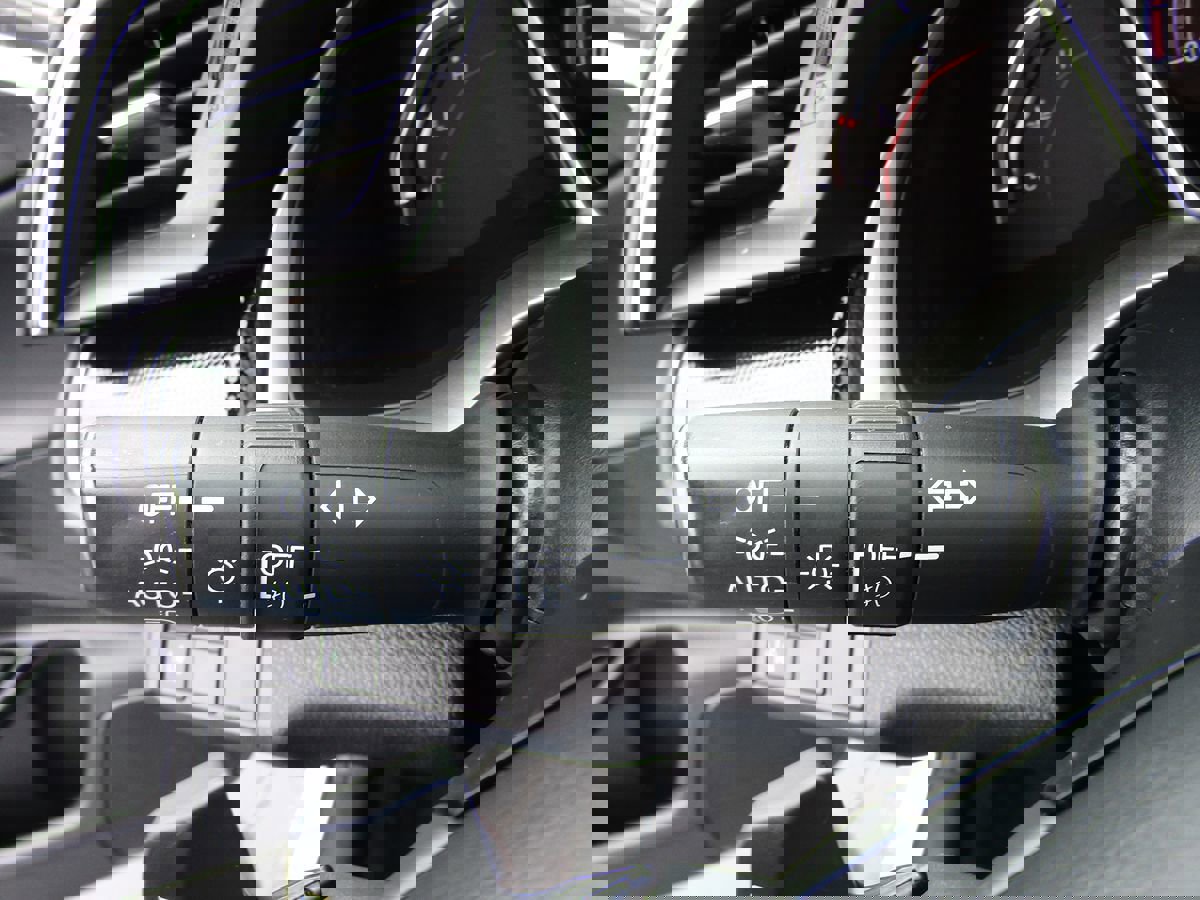 Used 2020 Honda Civic Sport image 9