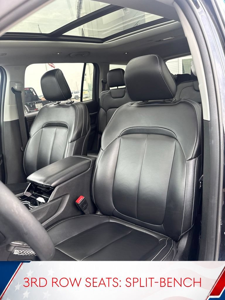 Used 2023 Jeep Grand Cherokee L Limited AWD/4WD image 15
