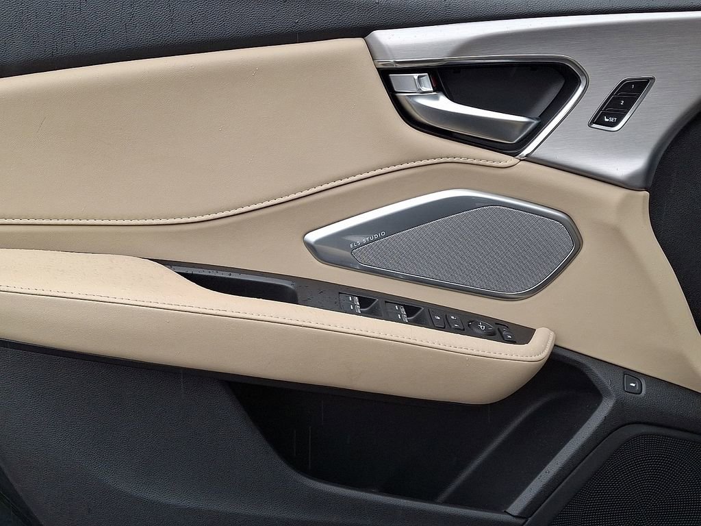 Used 2024 Acura RDX w/ Technology Package image 13