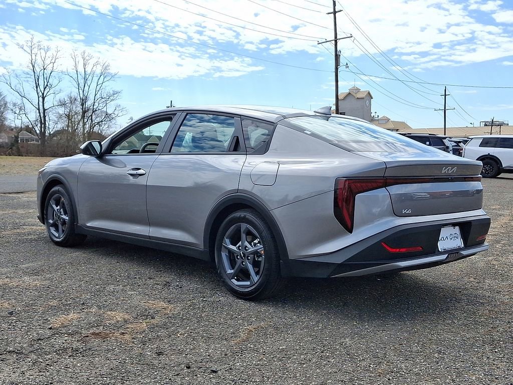 Certified 2025 Kia K4 LXS image 5