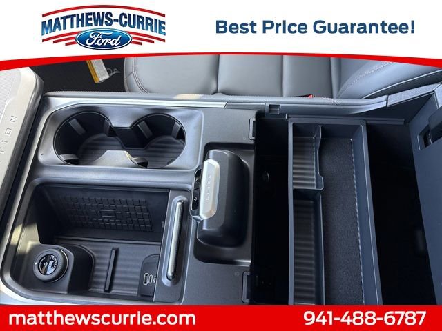 New 2025 Ford Expedition Active image 23