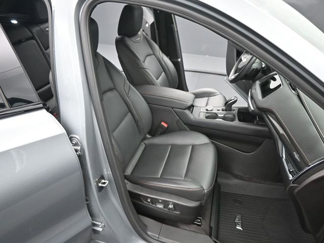 Used 2023 Cadillac XT4 Sport image 19