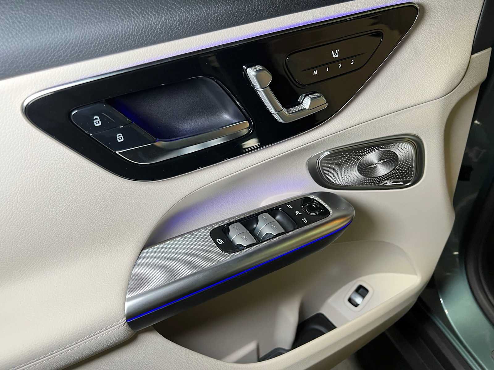 New 2027 Mercedes-Benz GLC 300 4MATIC image 22
