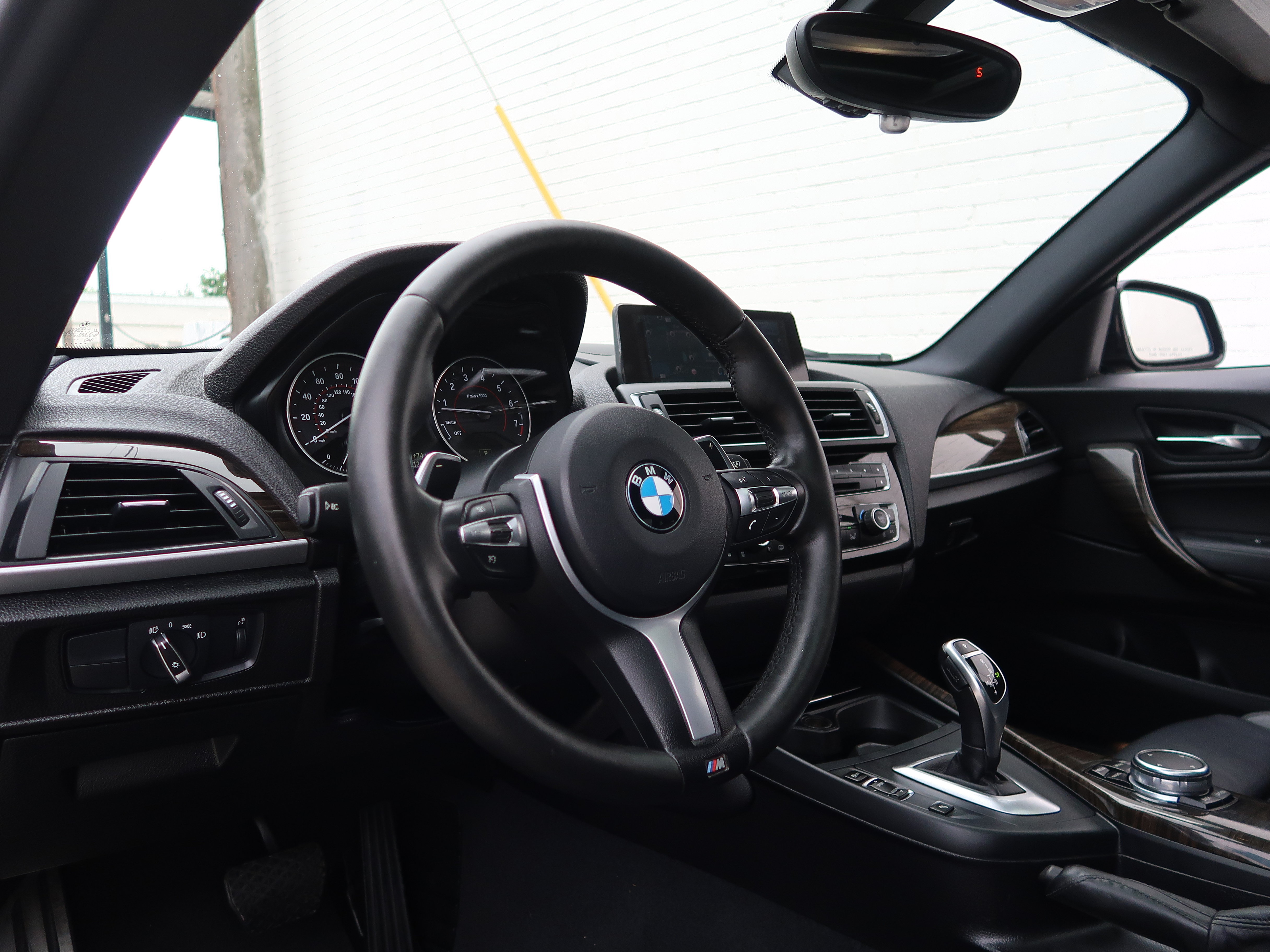 Used 2016 BMW M235i Coupe RWD image 26