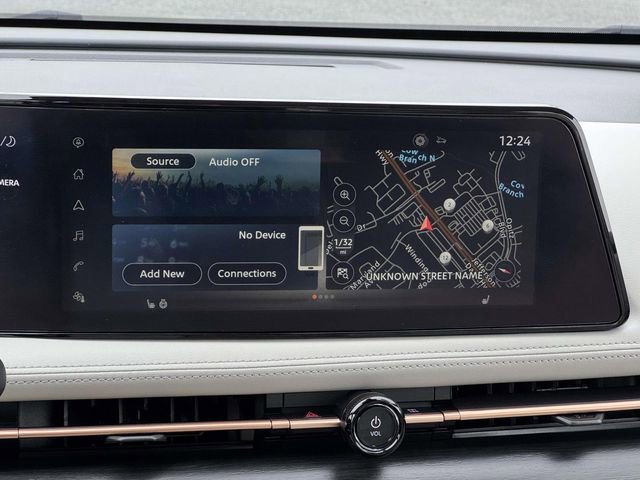 Used 2023 Nissan Ariya AWD image 20