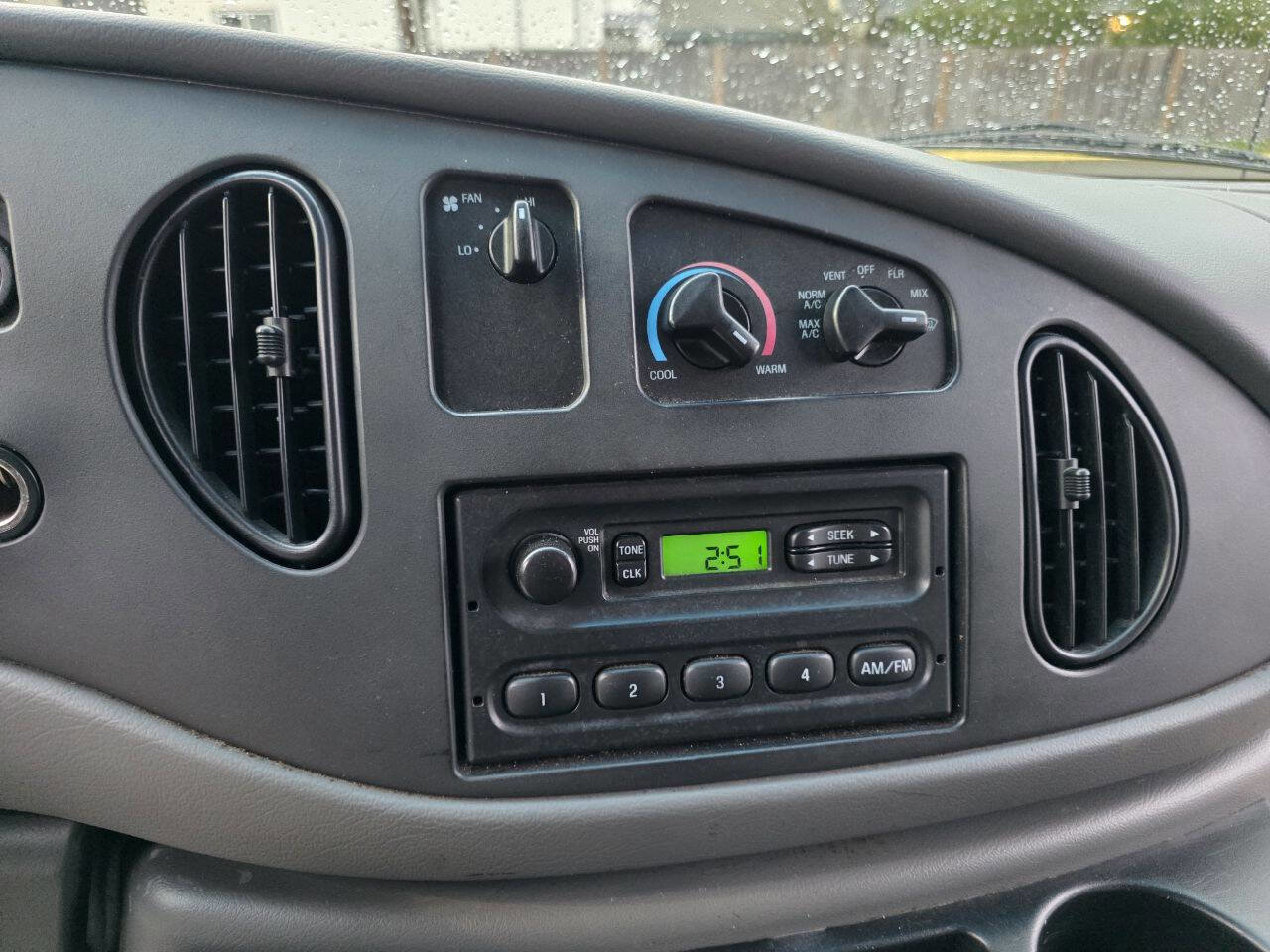 Used 2008 Ford E-150 and Econoline 150 image 56