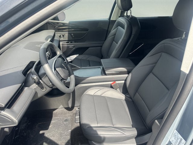 New 2026 Lincoln Nautilus Premier w/ Equipment Group 102A AWD/4WD image 9