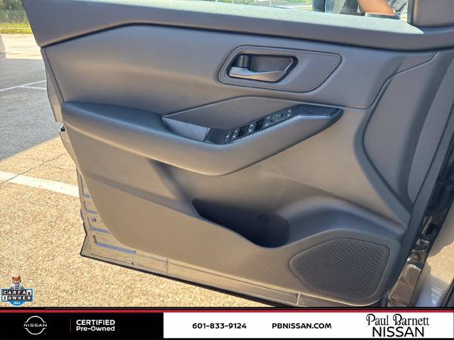 Certified 2026 Nissan Rogue S FWD image 23