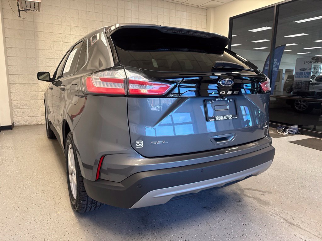 Used 2024 Ford Edge SEL w/ Convenience Package AWD/4WD image 39