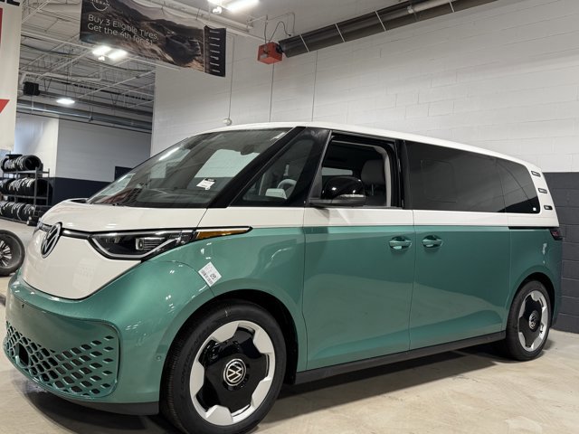 New 2025 Volkswagen ID. Buzz Pro S Plus image 42