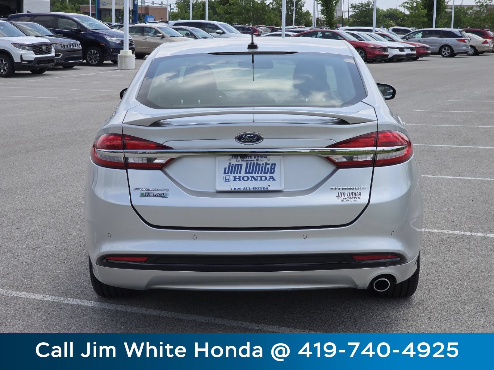 Used 2017 Ford Fusion Energi Titanium FWD image 14