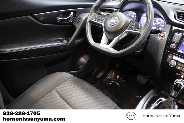 Used 2019 Nissan Rogue SV FWD image 10