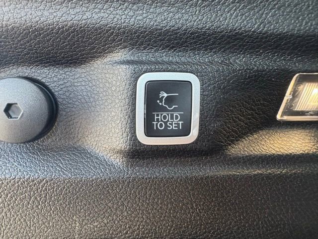 Used 2022 Jeep Grand Cherokee L Limited image 40