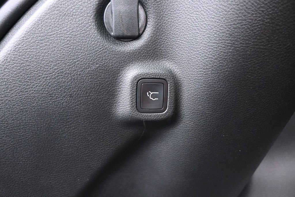 Used 2024 Jeep Compass Limited w/ Elite Group AWD/4WD image 26