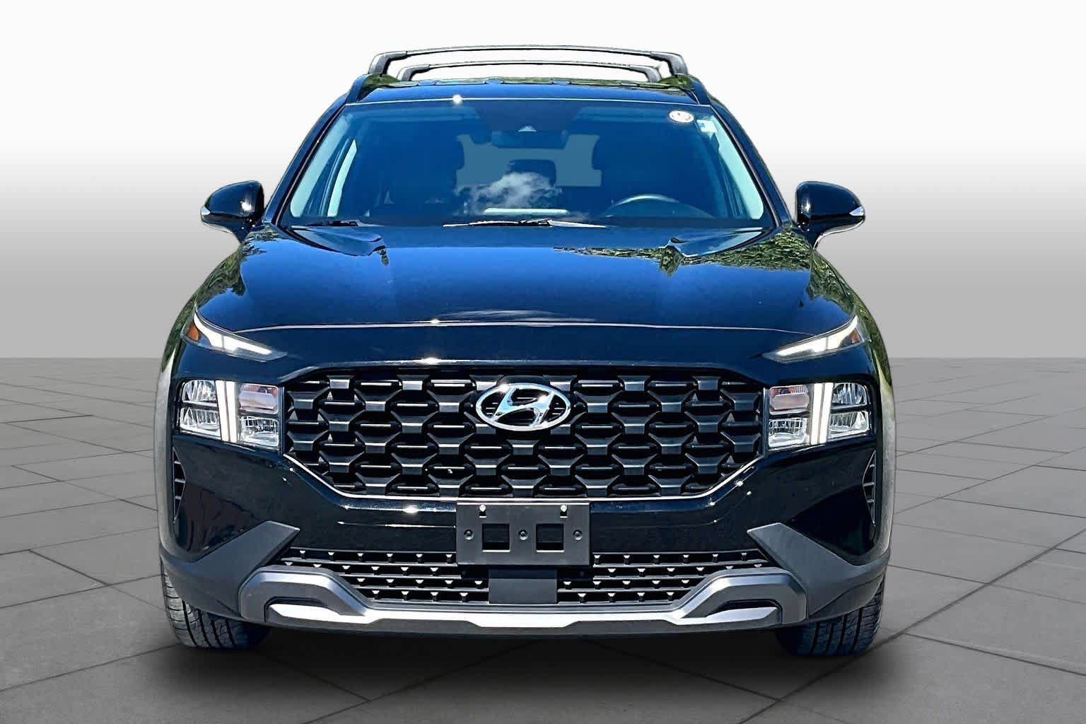 Used 2023 Hyundai Santa Fe XRT FWD image 4