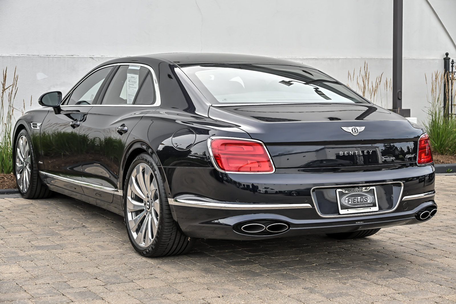 Certified 2023 Bentley Flying Spur Plug-In Hybrid AWD/4WD image 11