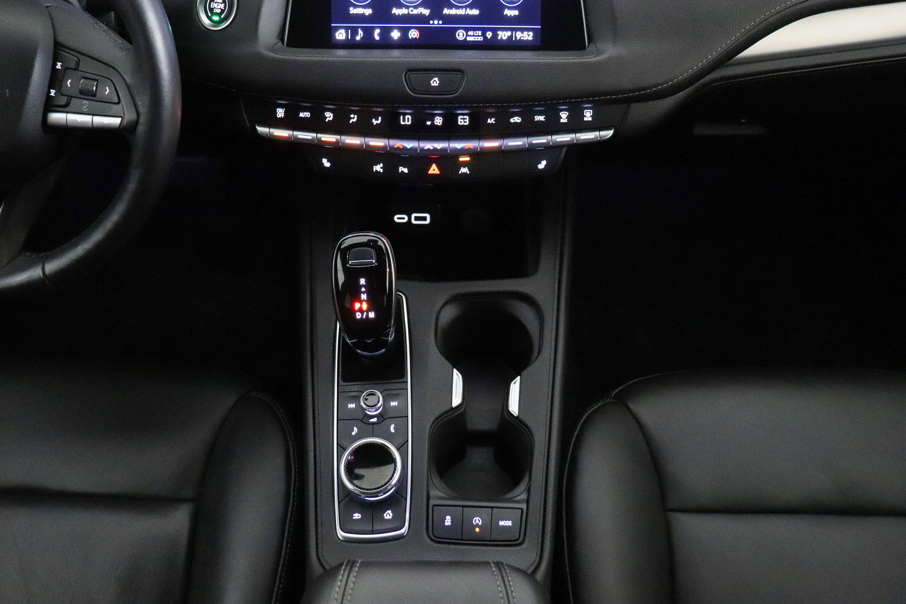 Used 2022 Cadillac XT4 Premium Luxury w/ Enhanced Visibility Package AWD/4WD image 26