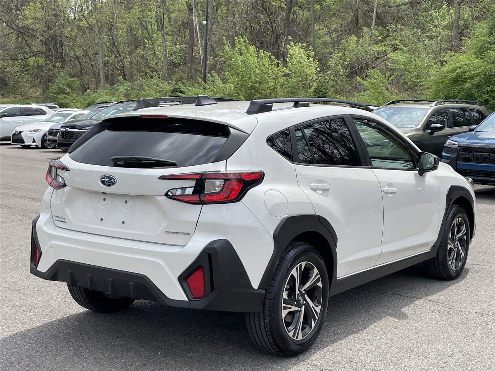 Certified 2025 Subaru Crosstrek 2.0i Premium AWD/4WD image 5