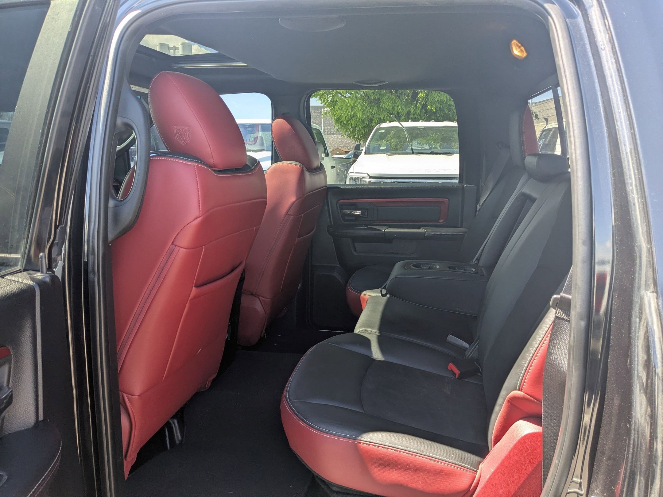 Used 2017 RAM 1500 Rebel w/ Luxury Group image 32