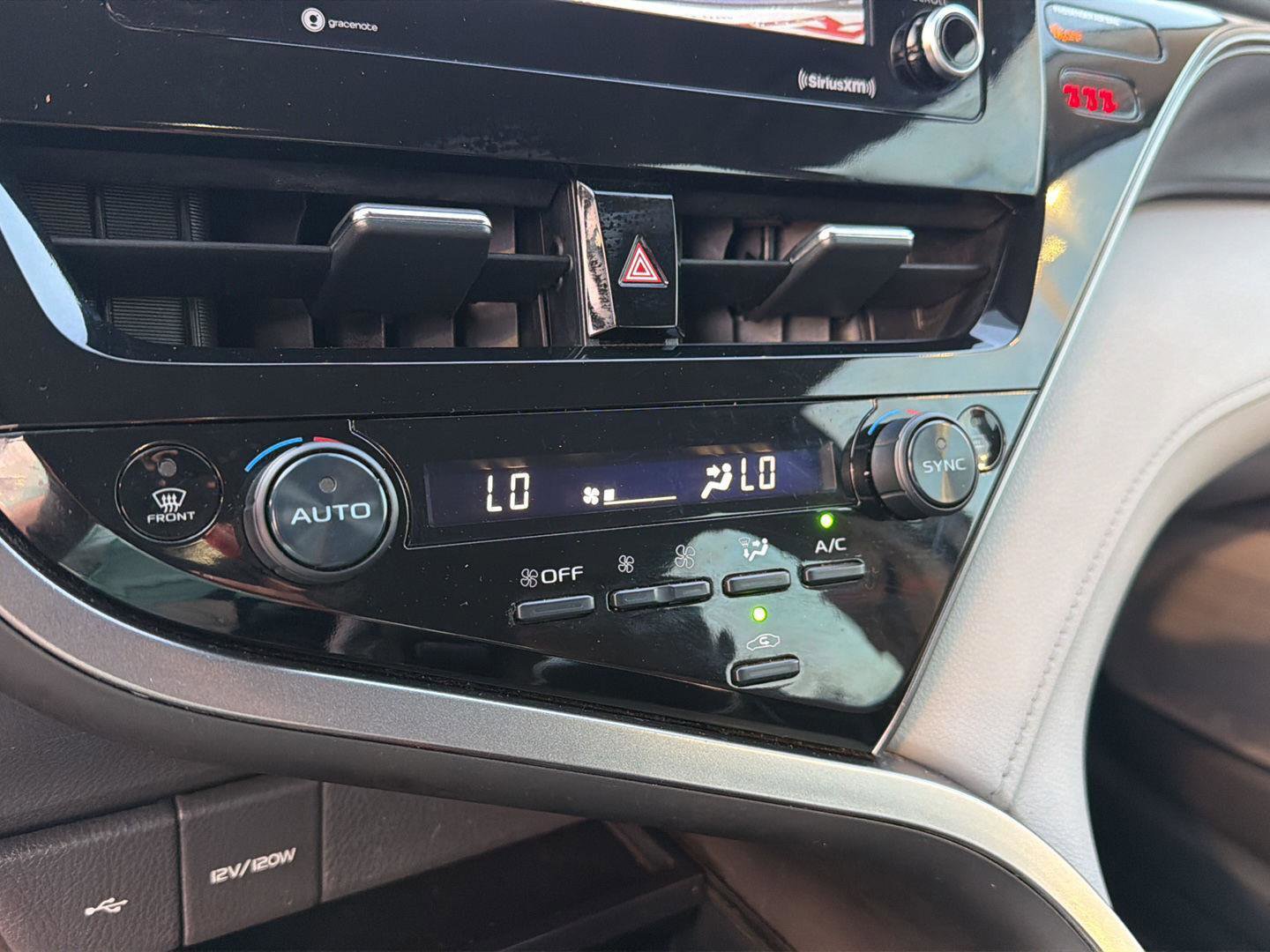 Used 2022 Toyota Camry LE FWD image 26