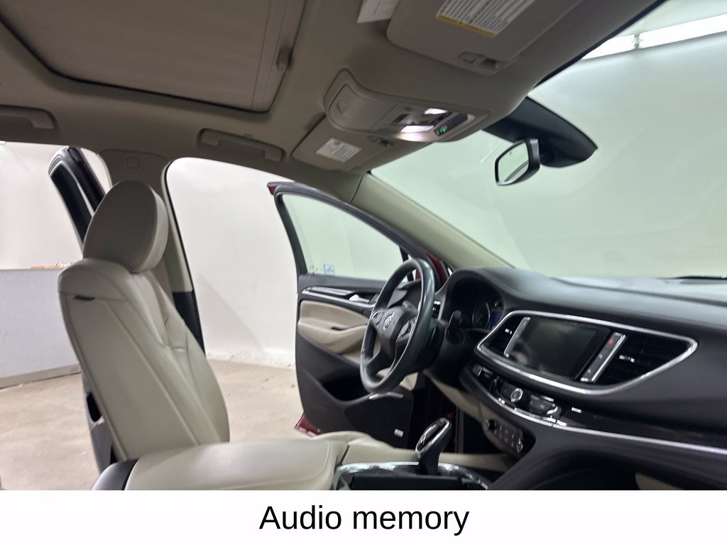 Used 2020 Buick Enclave Premium w/ Sun and Sites Package AWD/4WD image 23