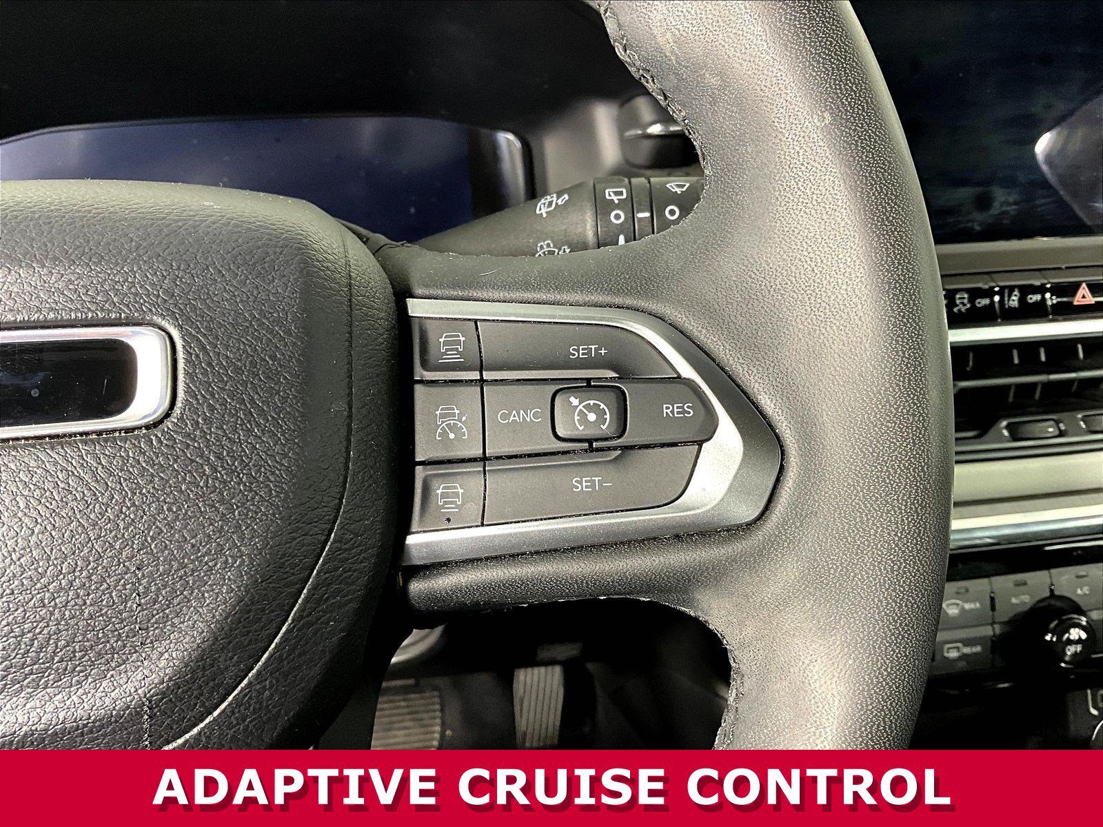 Used 2023 Jeep Compass Limited w/ Elite Group AWD/4WD image 12
