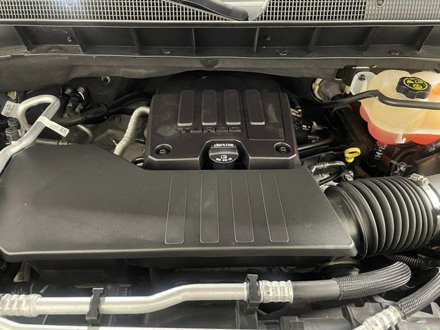 Used 2023 Chevrolet Silverado 1500 LT image 23