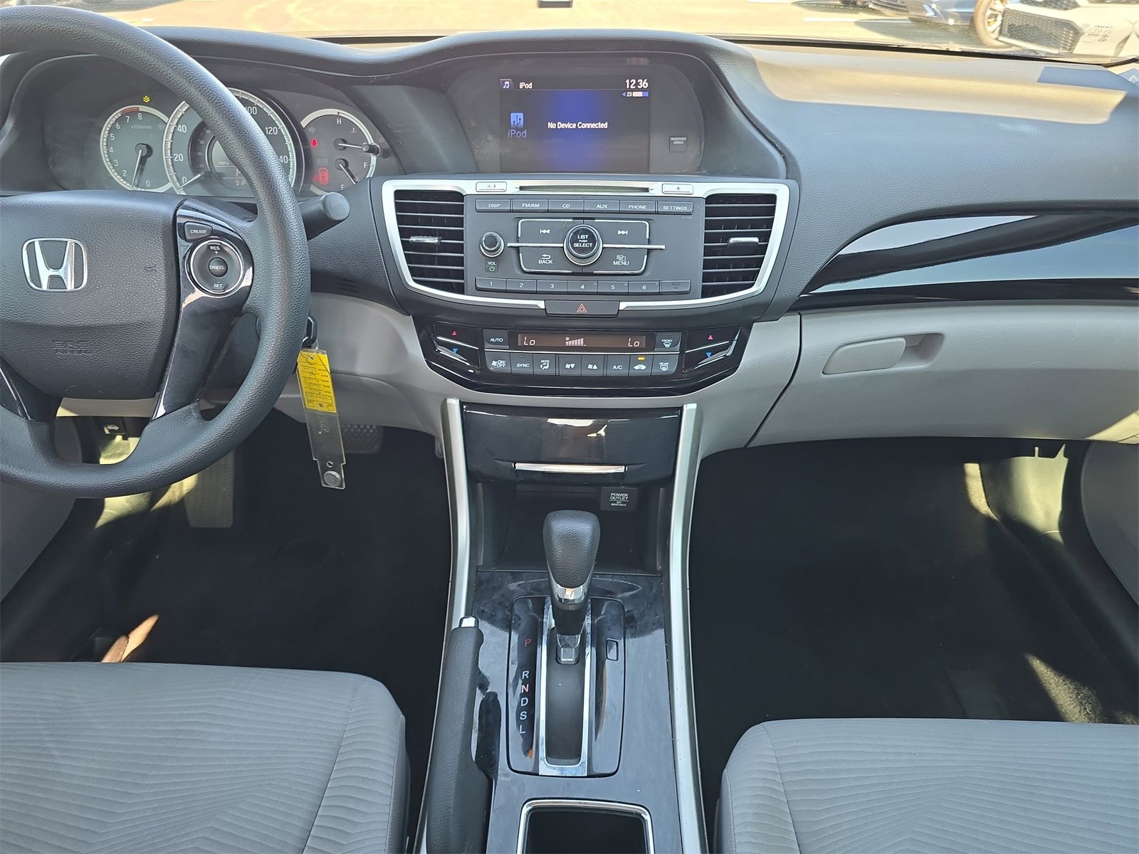 Used 2016 Honda Accord LX image 11