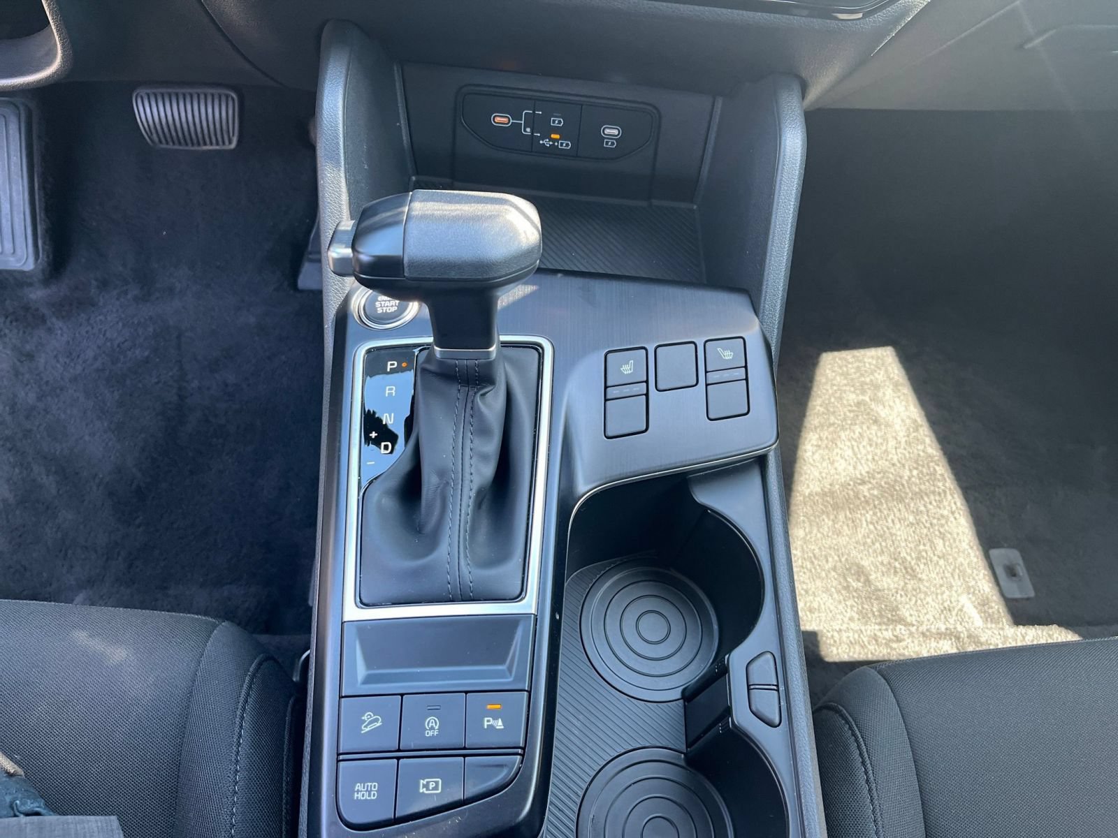 Used 2026 Kia Sportage LX AWD/4WD image 36