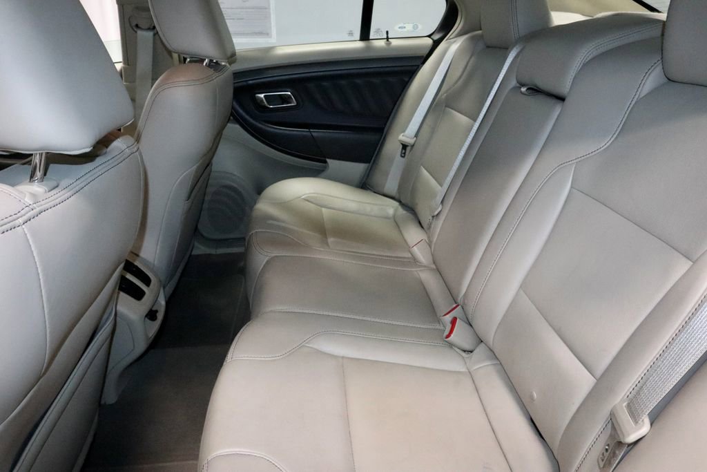 Used 2011 Ford Taurus SEL w/ 201A Rapid Spec Order Code FWD image 22