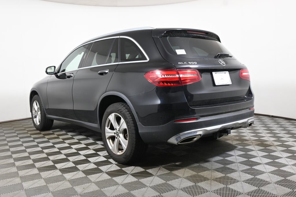 Certified 2018 Mercedes-Benz GLC 300 4MATIC image 5
