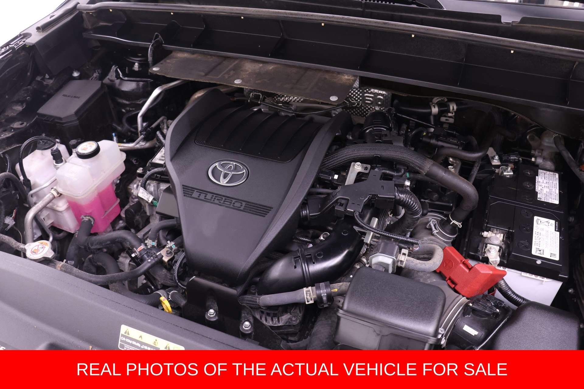 Used 2023 Toyota Highlander XSE FWD image 17
