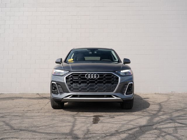 Certified 2023 Audi Q5 2.0T Premium w/ Convenience Package AWD/4WD image 10