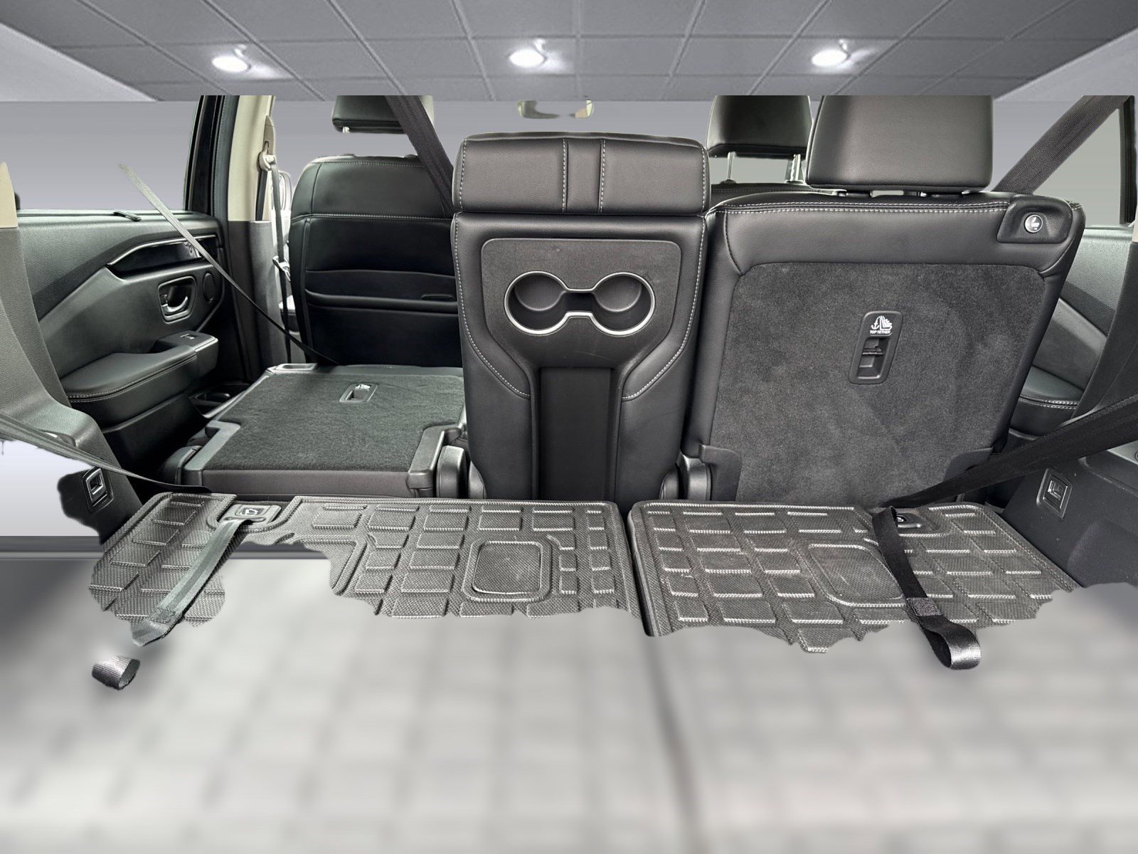 Certified 2024 Honda Pilot Touring image 34