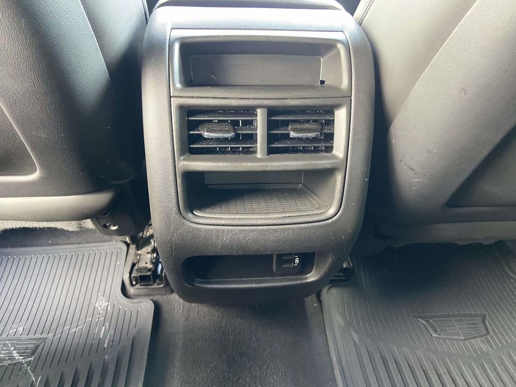 Used 2019 Cadillac XT5 Luxury w/ Sport Package image 24