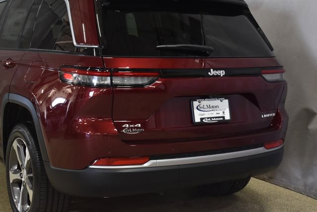 New 2026 Jeep Grand Cherokee Limited AWD/4WD image 9