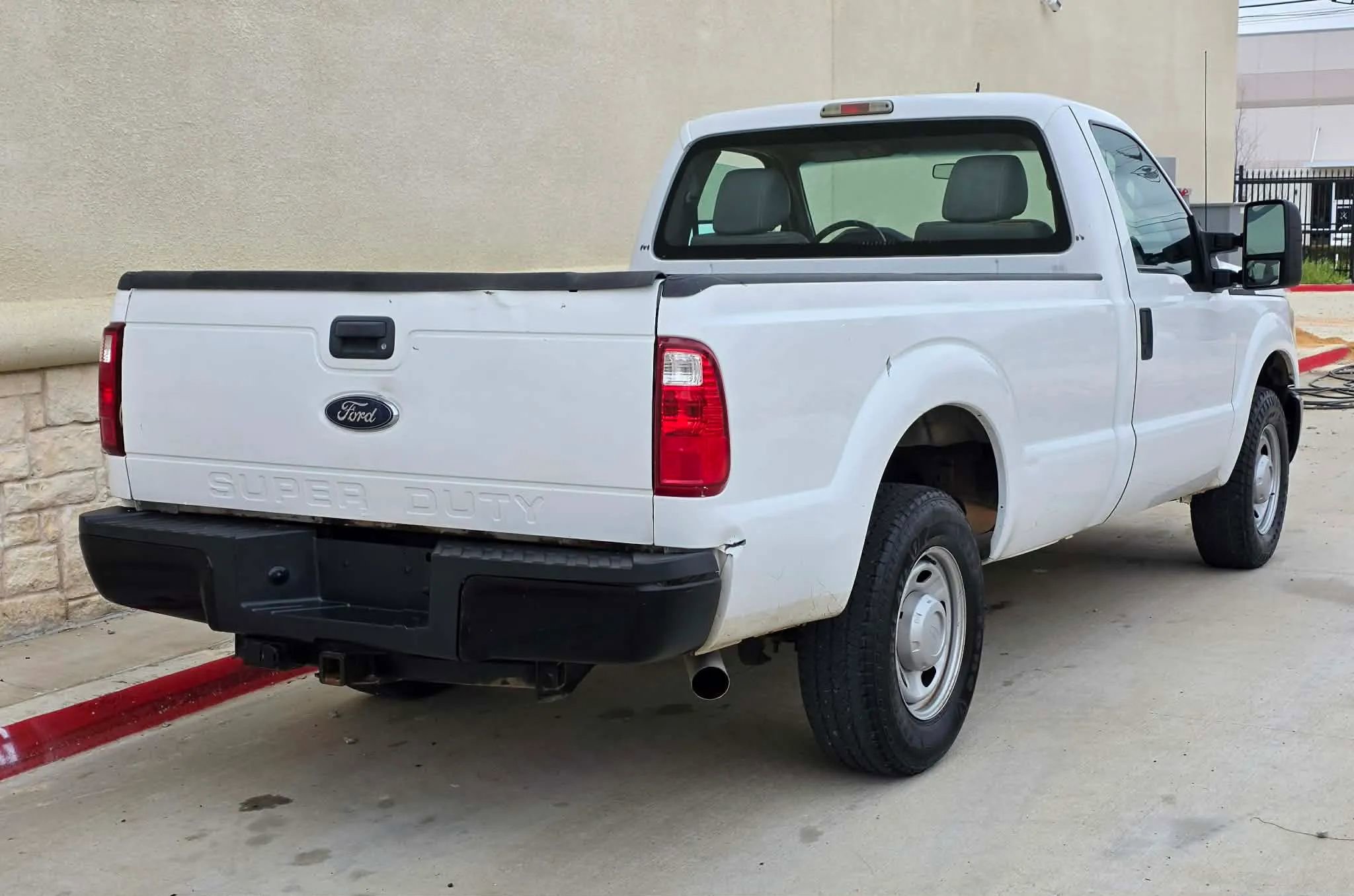 Used 2013 Ford F250 XL RWD image 3