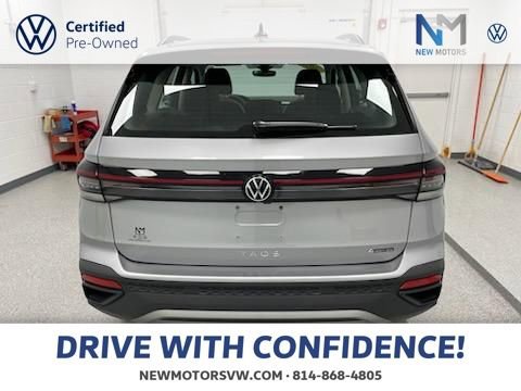 Used 2025 Volkswagen Taos S image 5