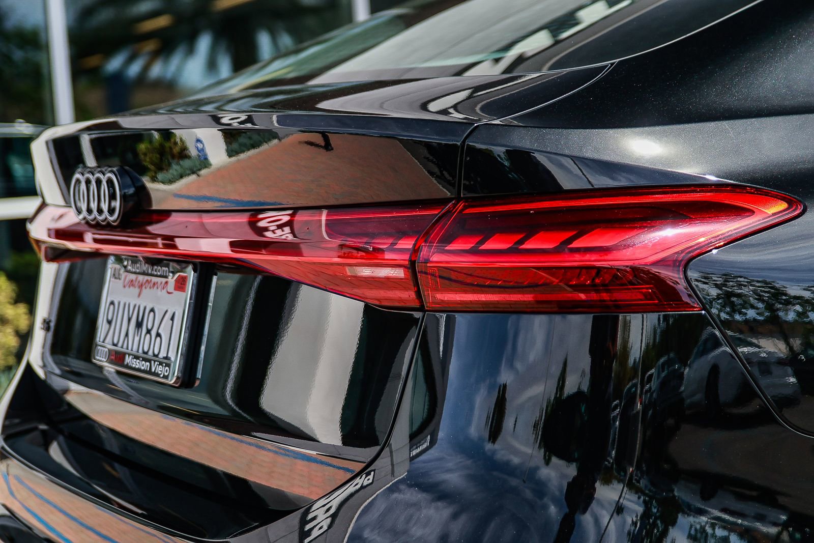 Certified 2025 Audi A6 e-tron Premium Plus w/ Premium Plus image 9