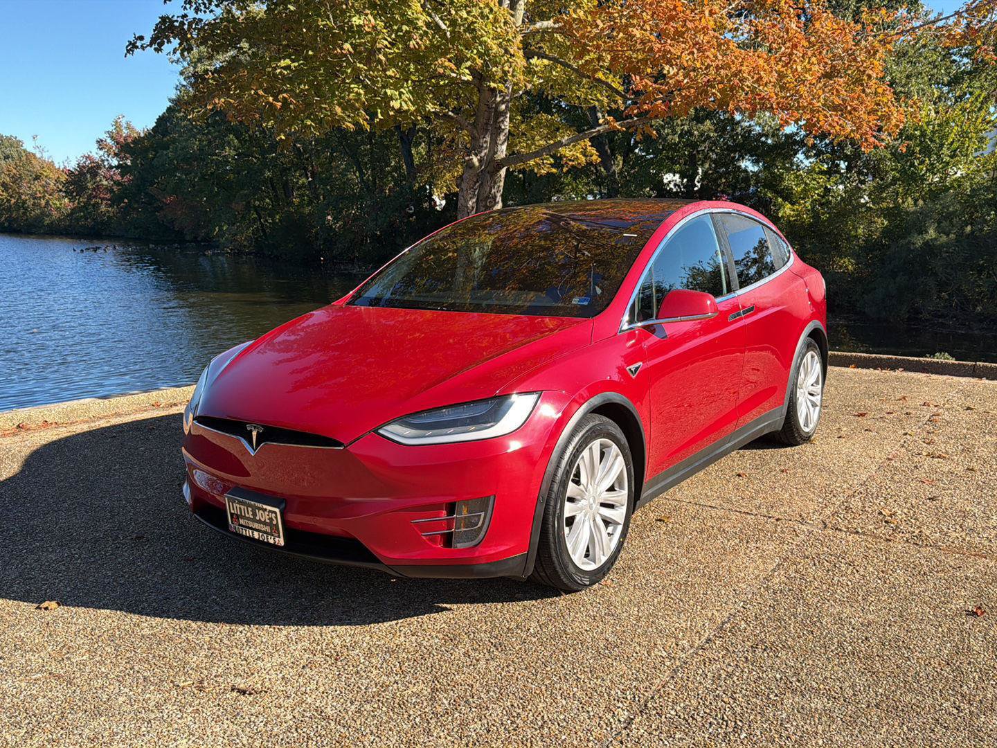 Used 2016 Tesla Model X 75D AWD/4WD image 10