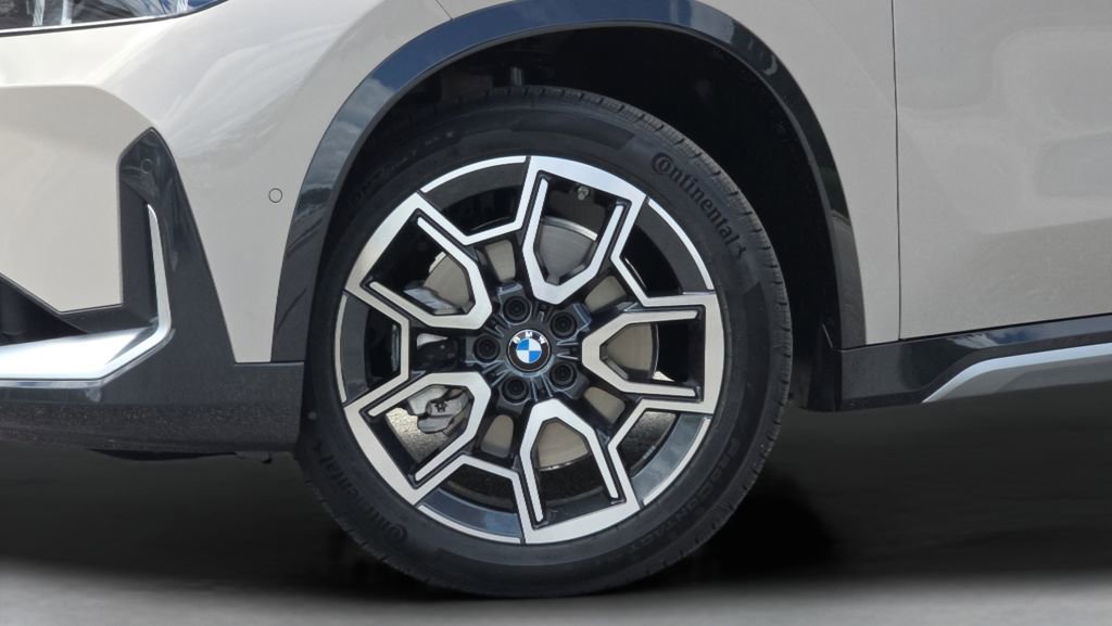 New 2026 BMW X1 xDrive28i AWD/4WD image 26