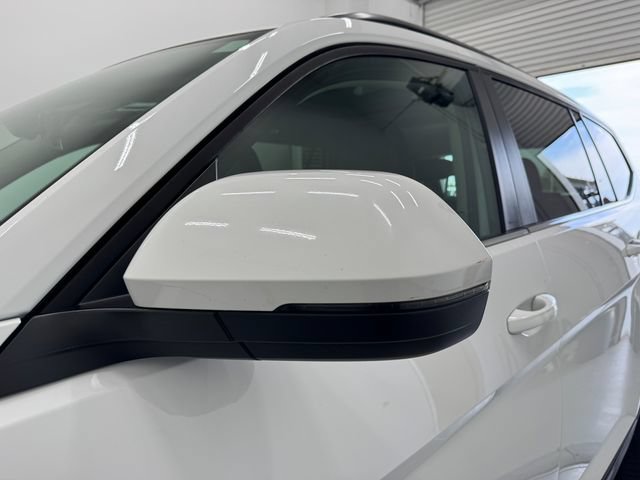 Used 2024 Volkswagen Atlas SE w/ Panoramic Sunroof Package FWD image 46