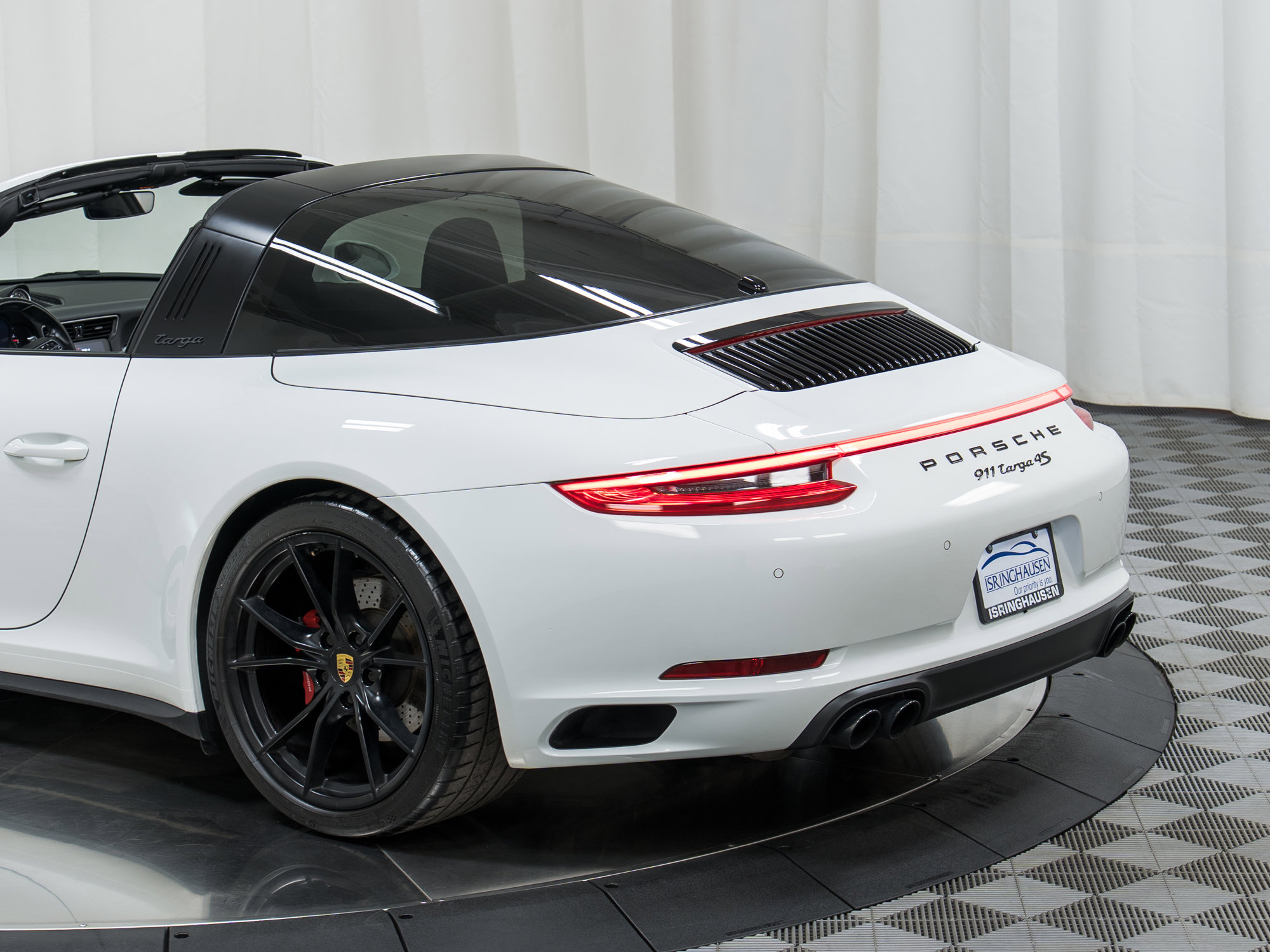 Certified 2019 Porsche 911 Targa 4S image 35