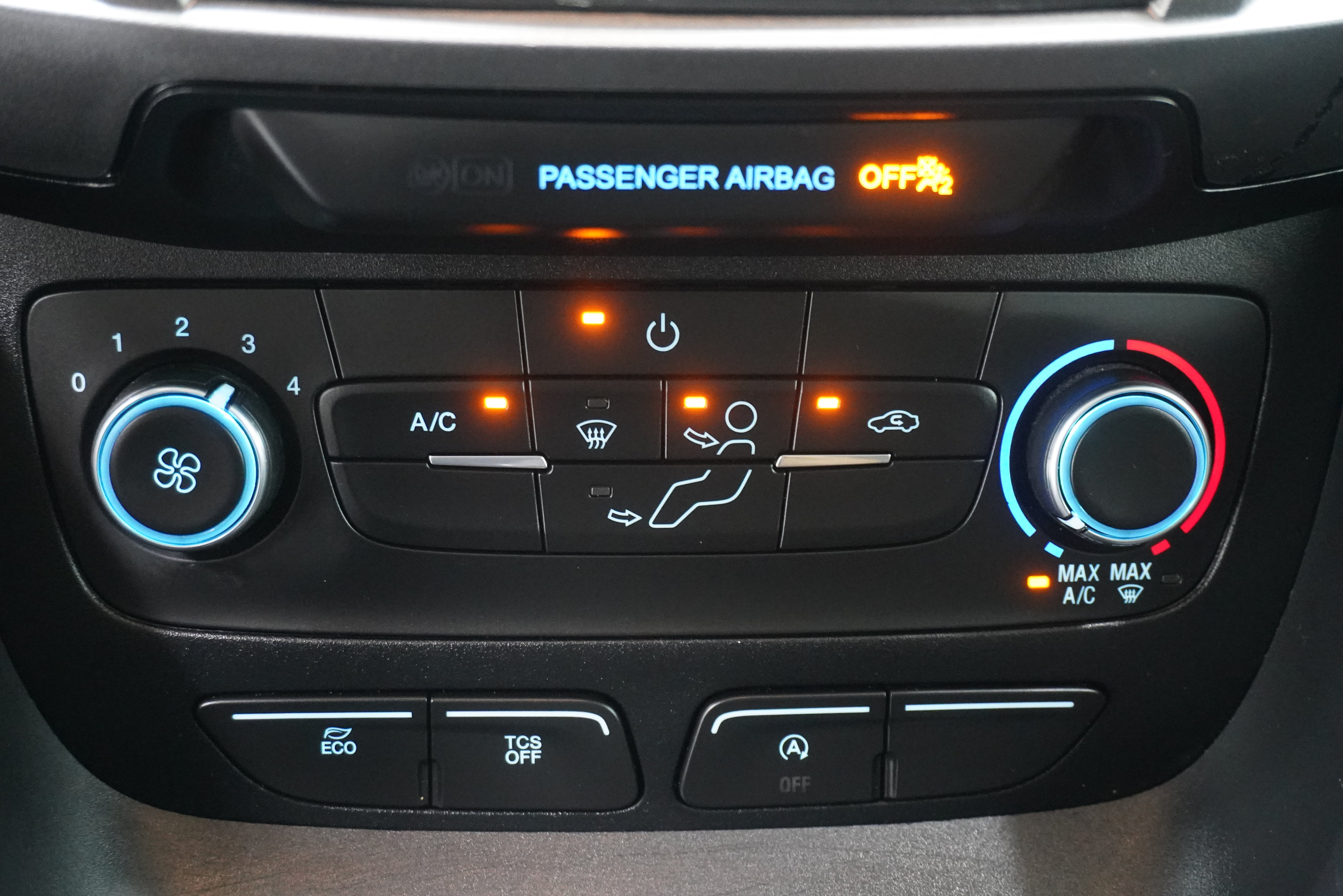 Used 2022 Ford Transit Connect XL FWD image 16