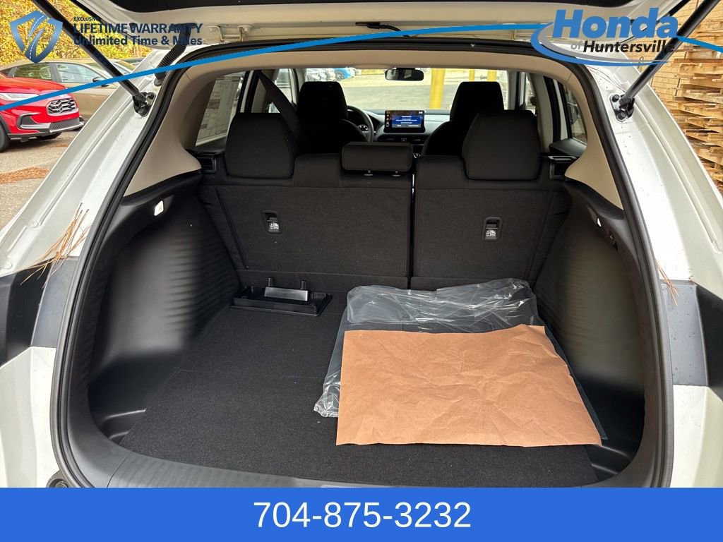 New 2026 Honda HR-V LX image 11