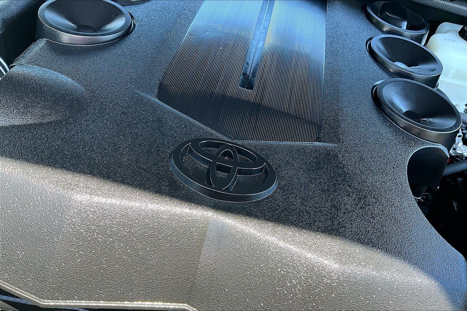 Certified 2022 Toyota 4Runner TRD Pro AWD/4WD image 32