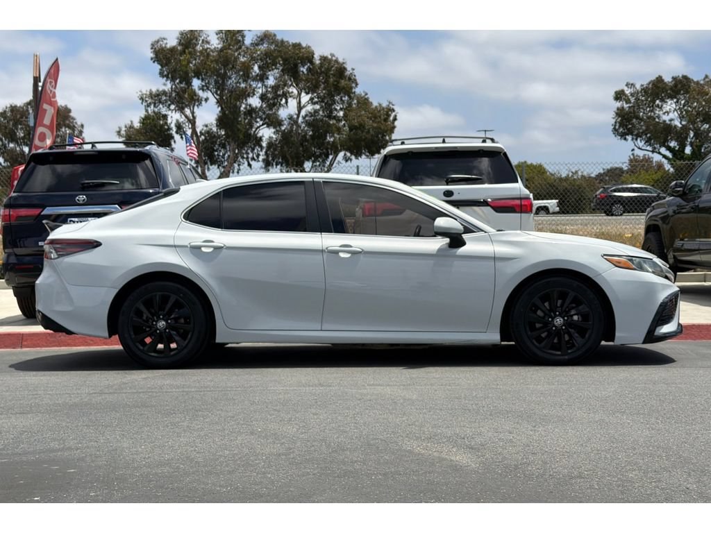 Used 2023 Toyota Camry LE FWD image 3