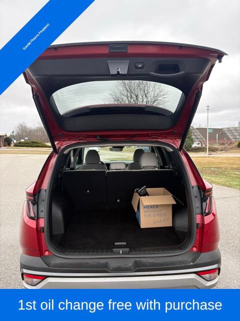 Used 2025 Hyundai Tucson SEL AWD/4WD image 7